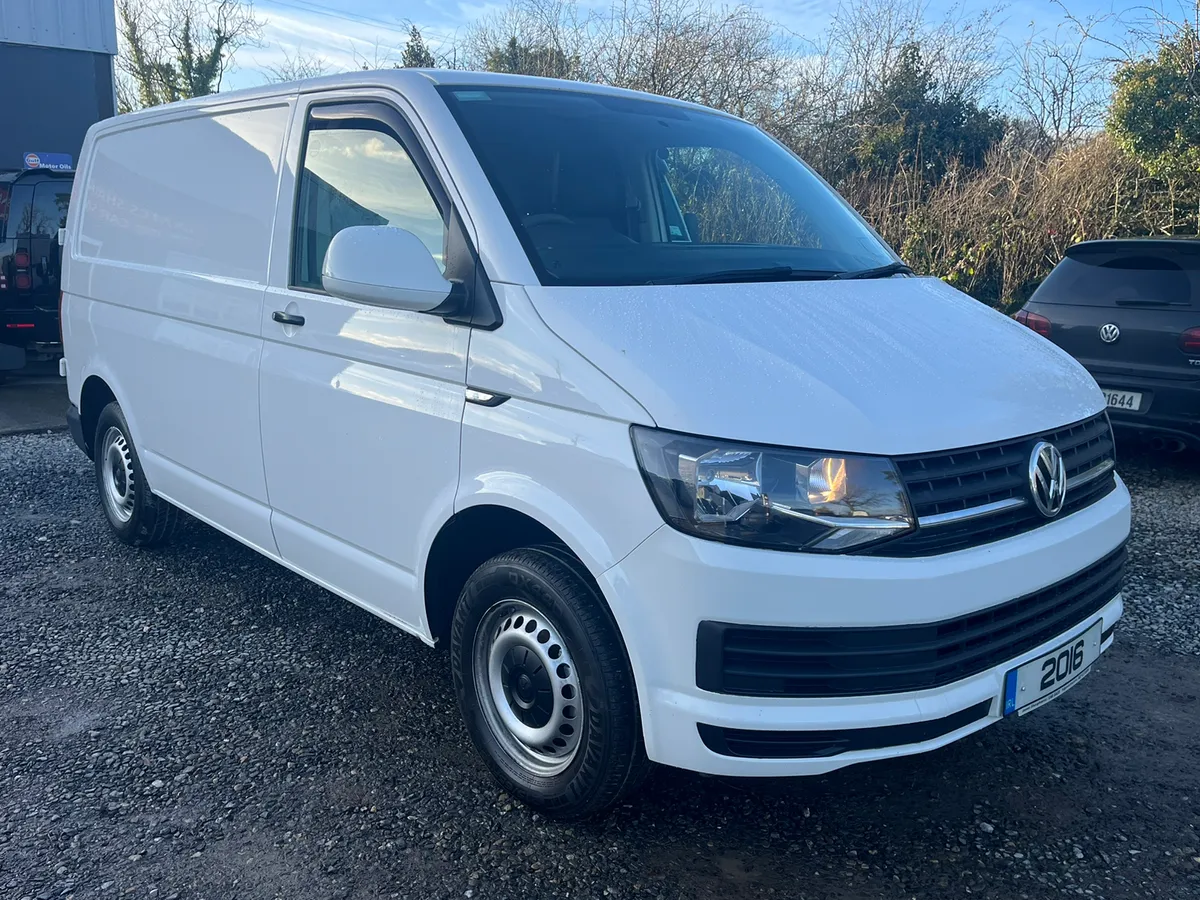 2016 VW TRANSPORTER SWB 2.0 TDI *NO VAT* - Image 1