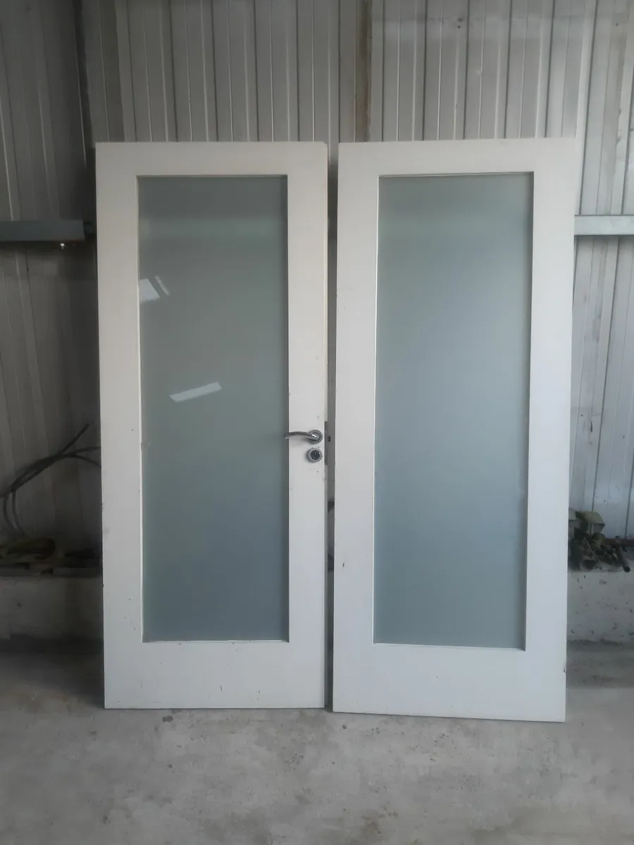2 white frosted glass solid Oak doors - Image 2