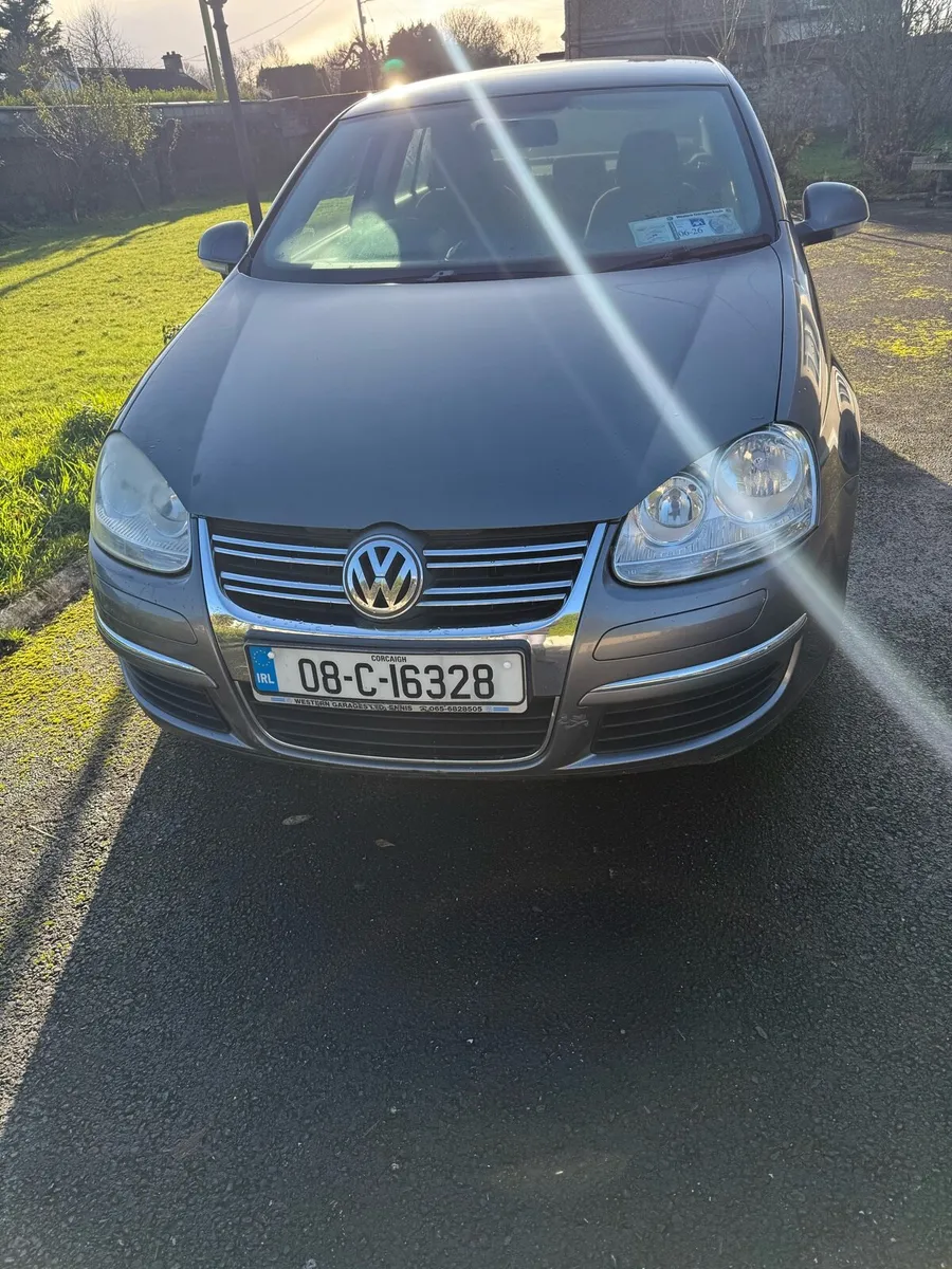 Volkswagen Jetta - Image 1