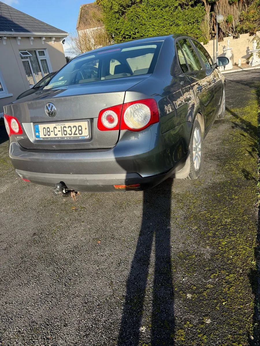 Volkswagen Jetta - Image 3