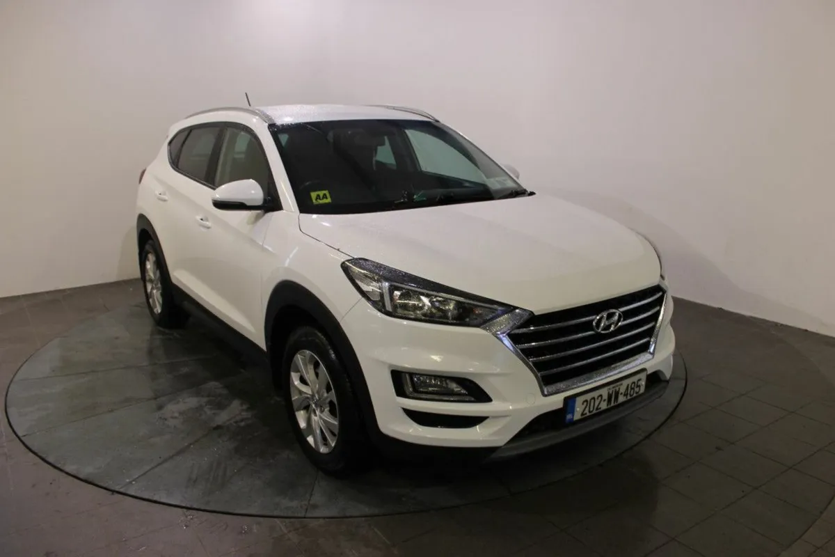 Hyundai Tucson 2WD Comfort Plus 1.6CRDI - Image 1