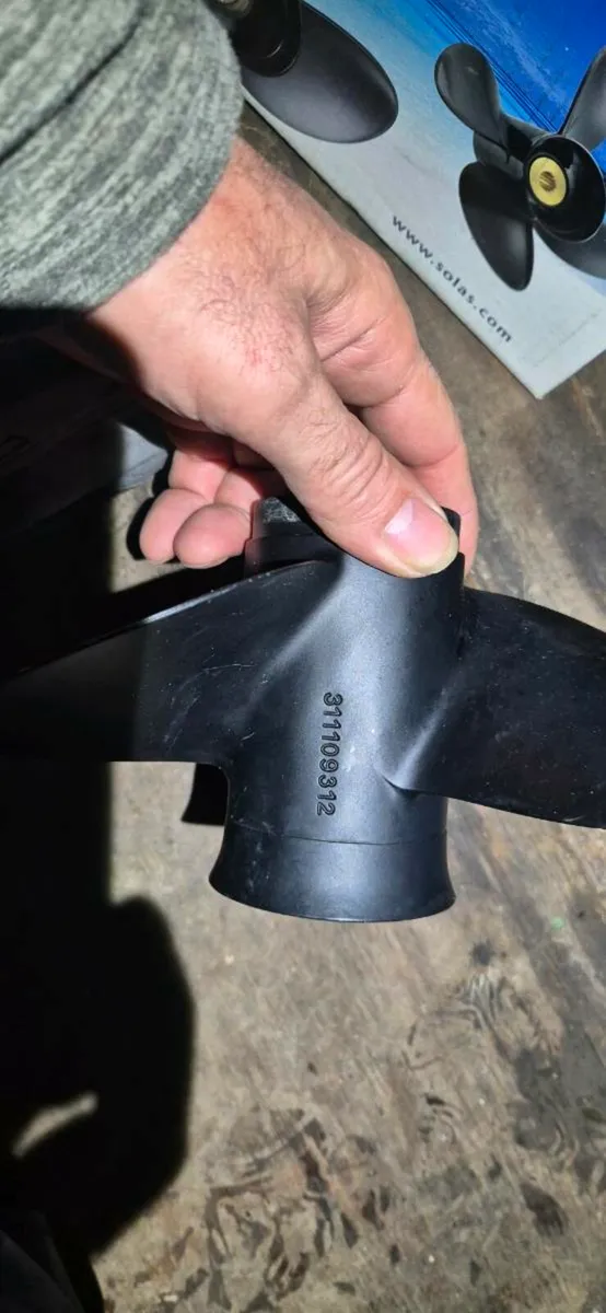 Yamaha propeller - Image 4