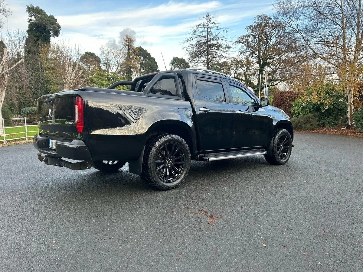 Mercedes X-Class - X250 - 4Matic Progressive - Image 4