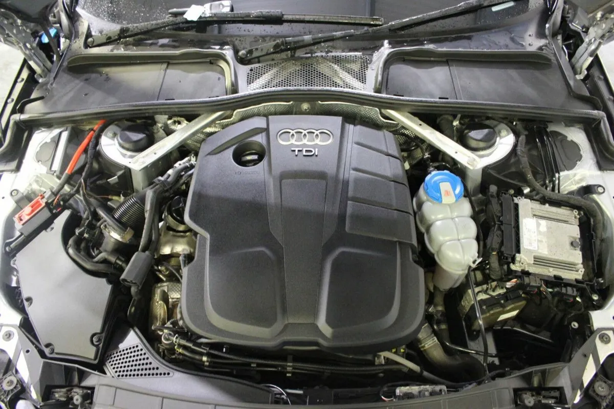 Audi A4 2.0TDI 122HP SE Ultra - Image 4