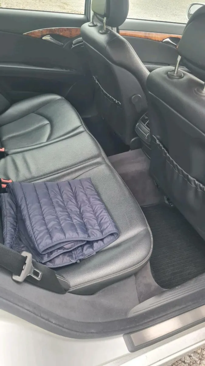 Mercedes-Benz - Image 4