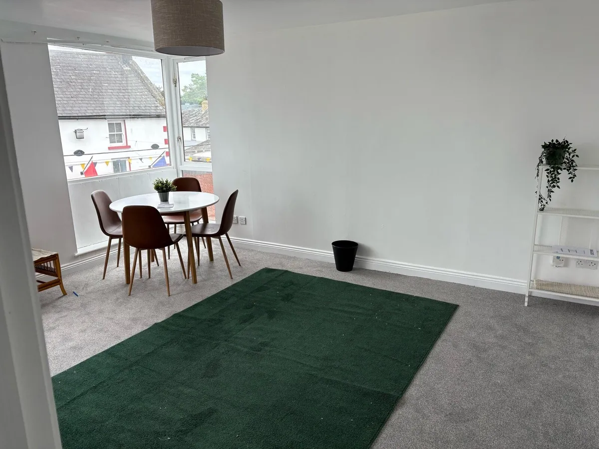 2 Bed Apartment for Rent in Cashel Town - Image 1