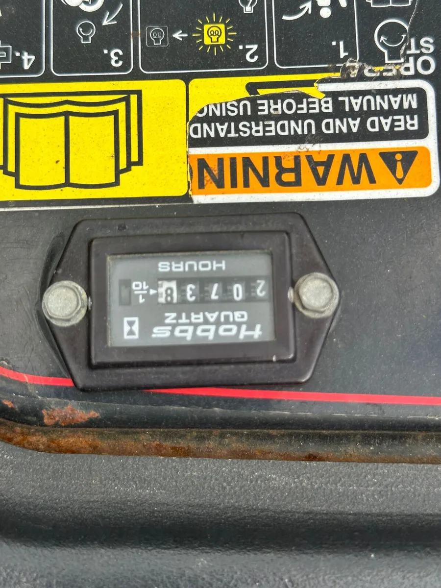 Toro sidewinder mower - Image 3