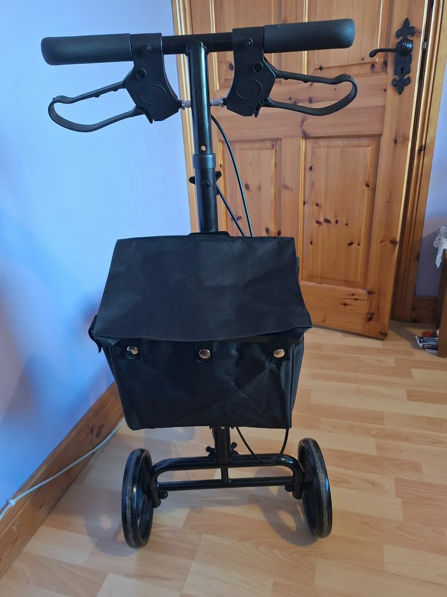 Knee scooter/walker - Image 2