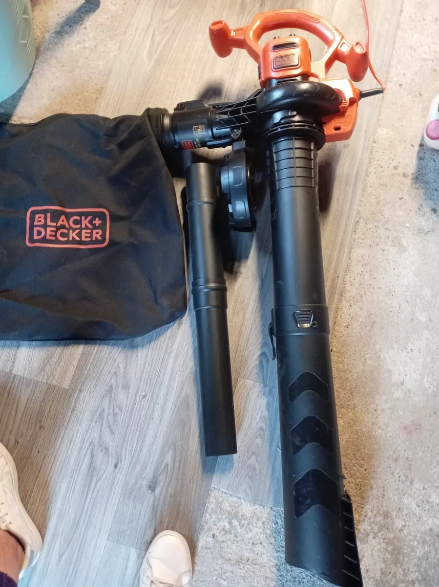 Black & Decker vacuum leaf blower - Image 3