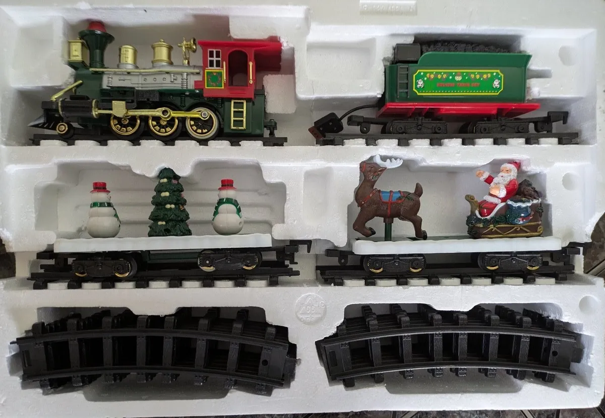 Christmas Decorations - Image 2