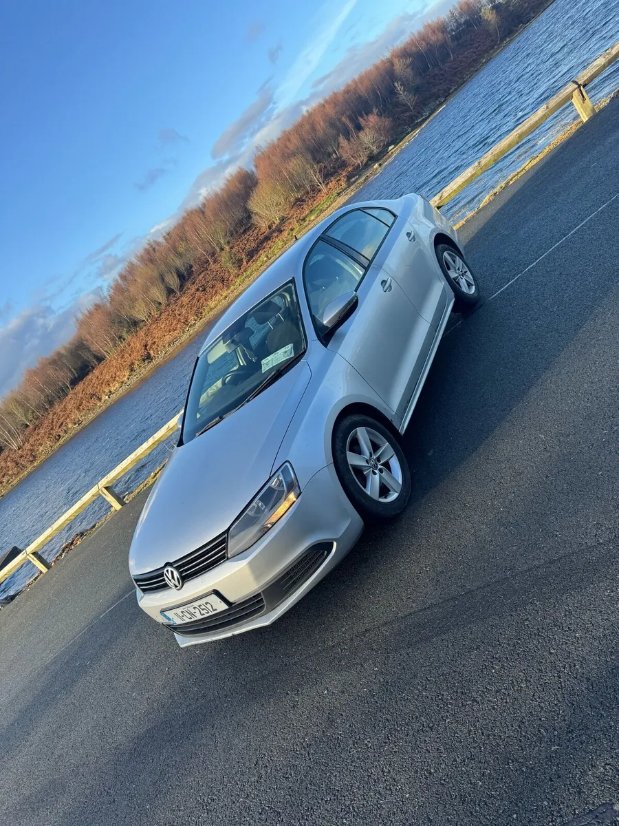 Volkswagen Jetta - Image 1
