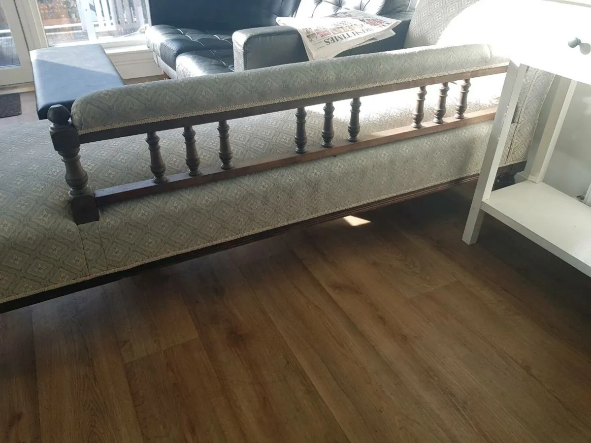 Chaise lounge - Image 2