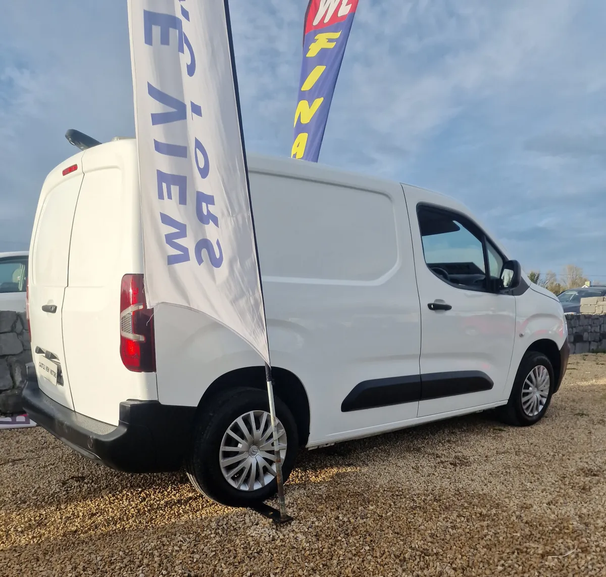 2020 Peugeot Partner , Finance arranged - Image 4