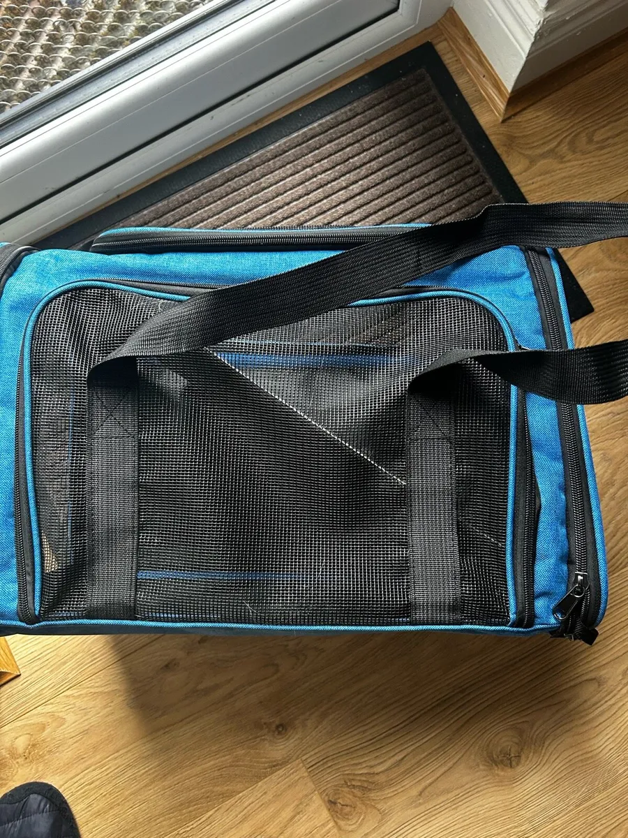 Cat Carrier - Image 3