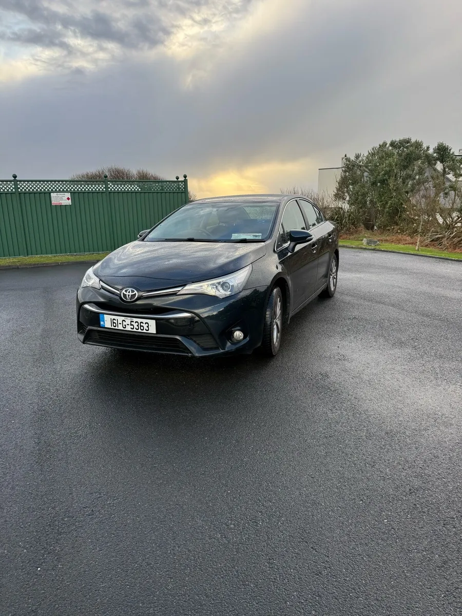 Toyota Avensis - Image 2