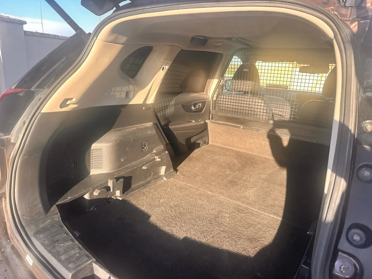 Nissan X-Trail - Image 4