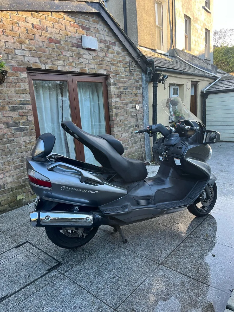 Suzuki Burgman 650 - Image 2
