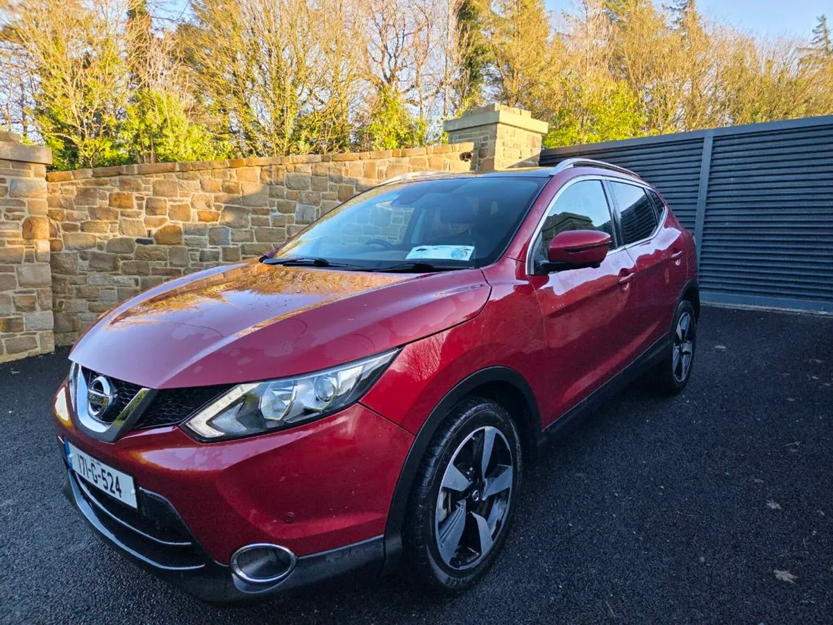 2017  NISSAN QASHQAI PREMIUM PAN ROOF - Image 1