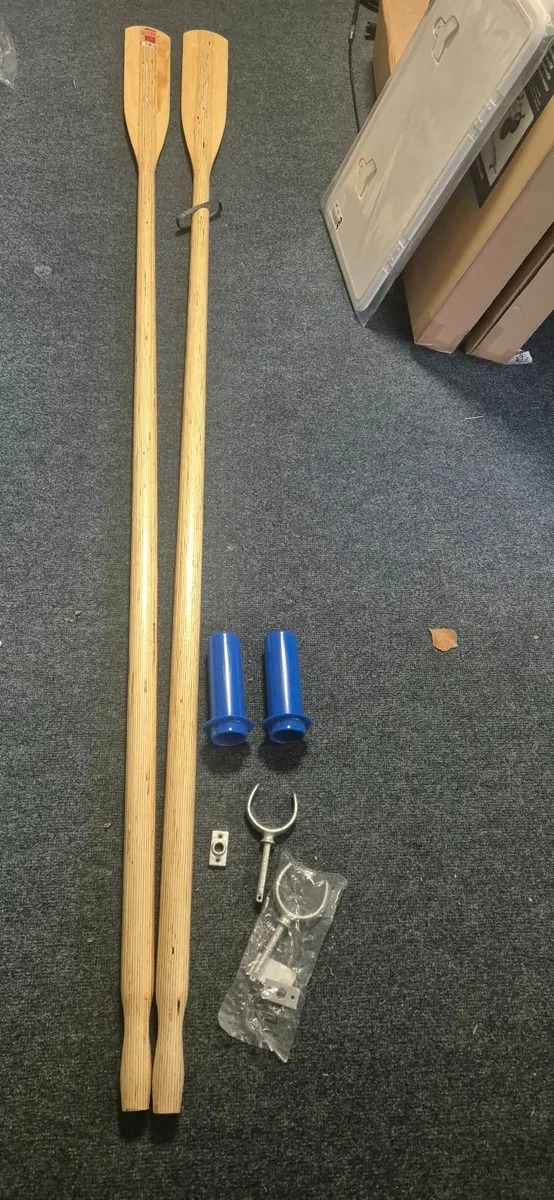 🤶 🧑‍🎄 2.4m long oar kit €149.00 - Image 1