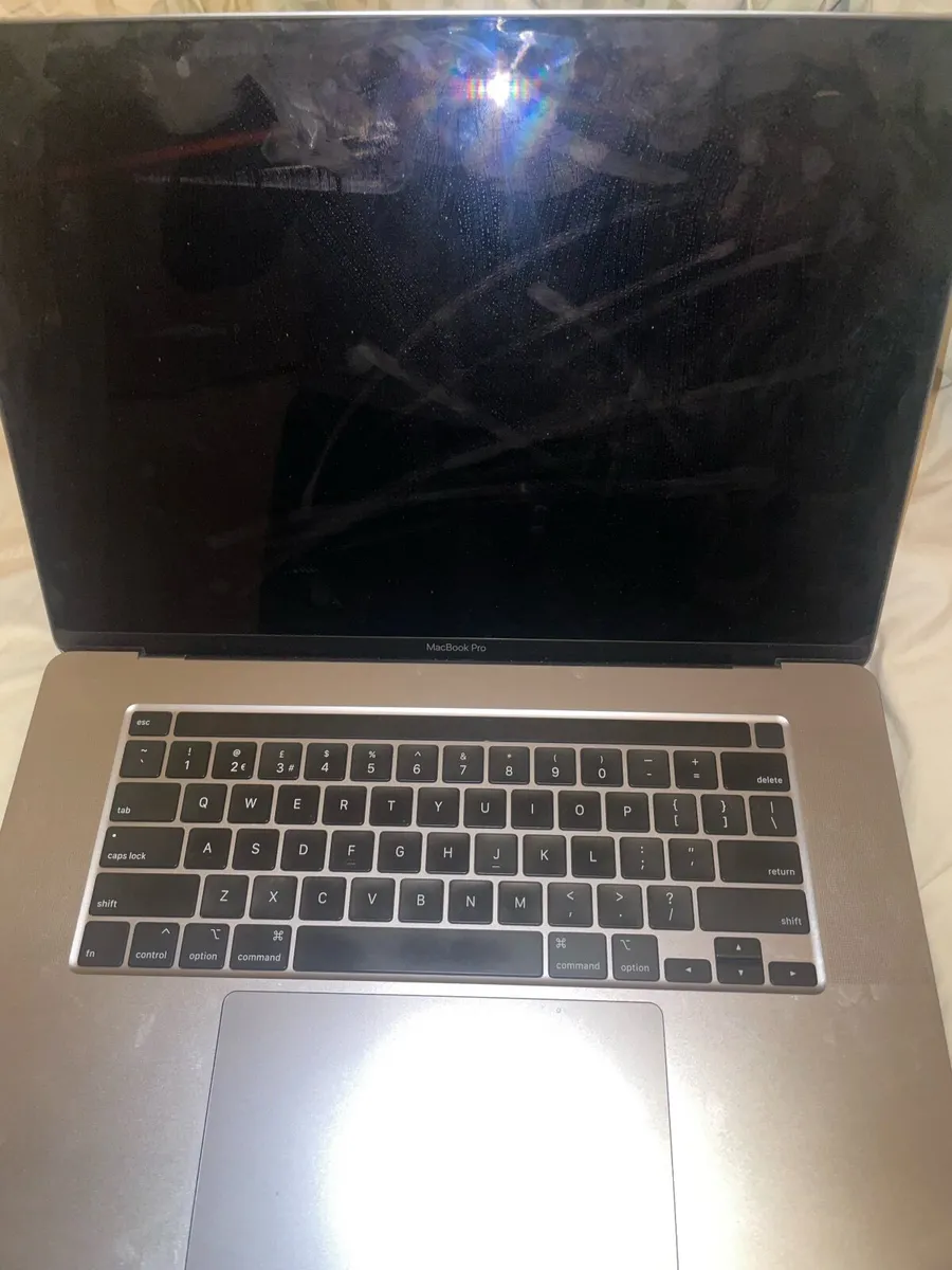 MacBook Pro 2019 16"| 512GB SSD| 32GB RAM - Image 2