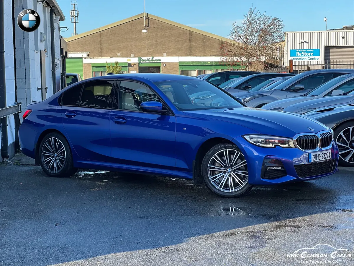 BMW 330e MSPORT SAN MARINO BLUE - Image 3