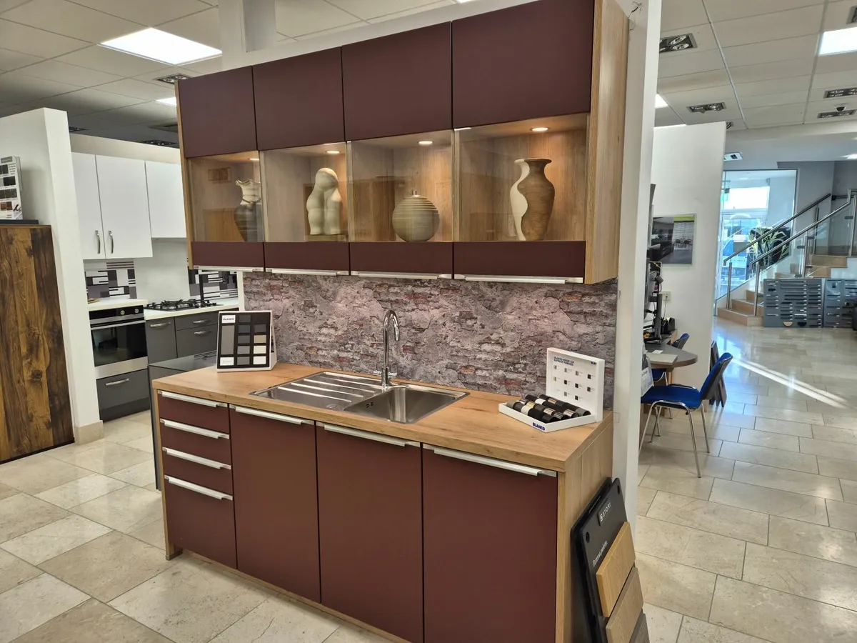 DISPLAY KITCHEN UNITS - Image 3