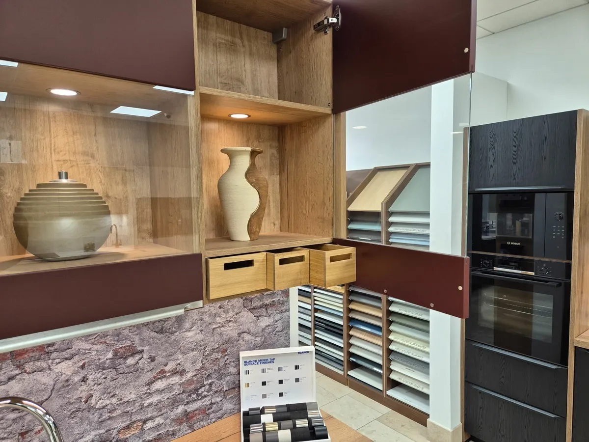 DISPLAY KITCHEN UNITS - Image 4