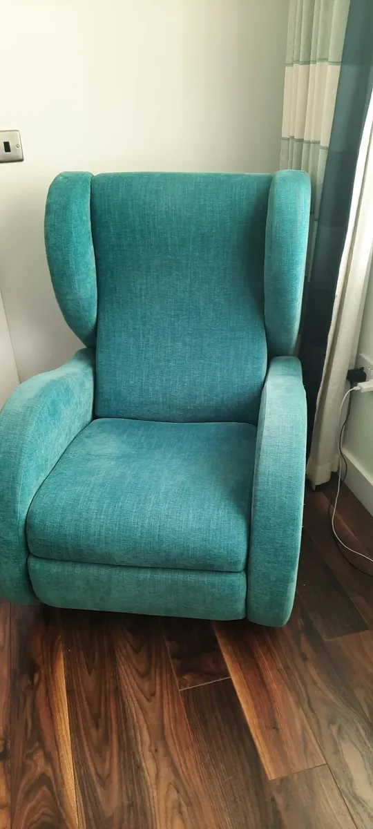 Reclining Armchair - Image 3