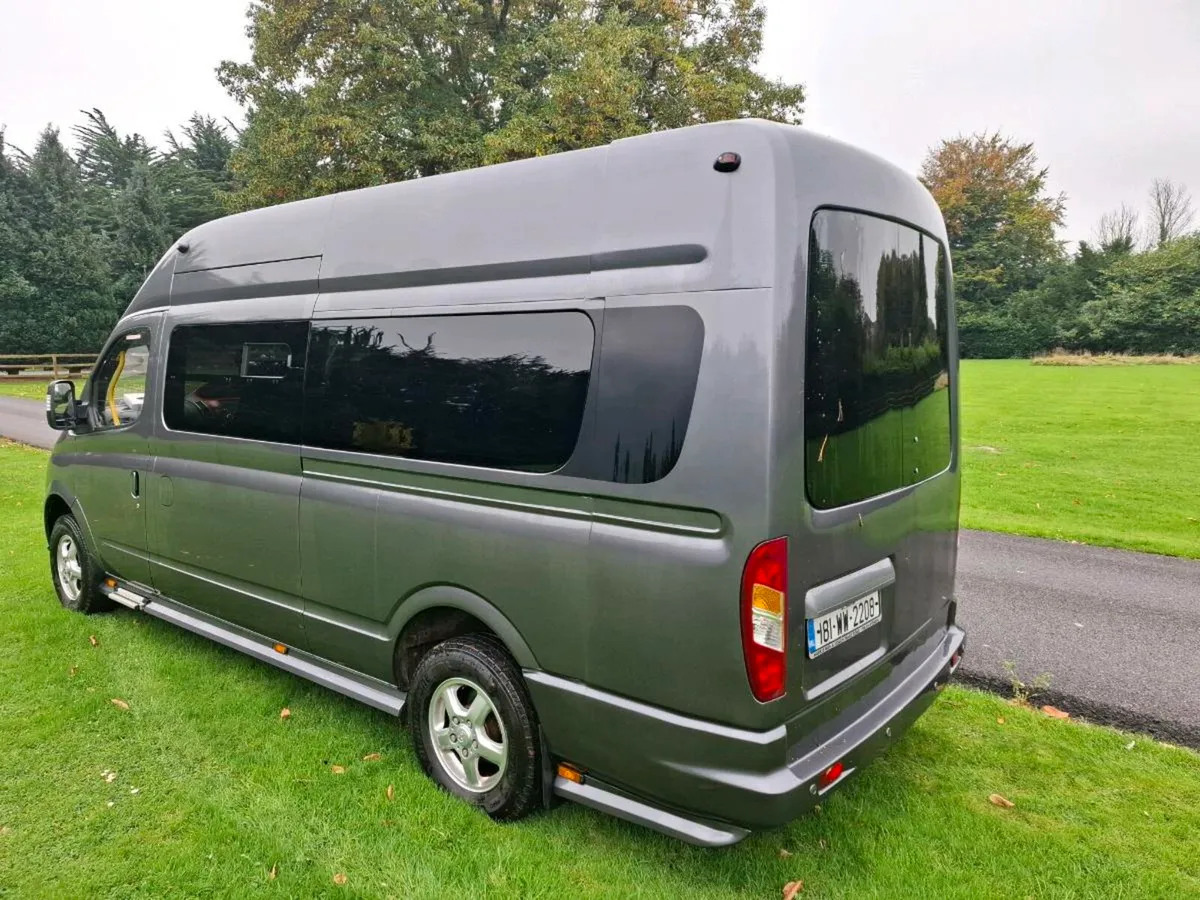 LDV v80 Bus - Image 2