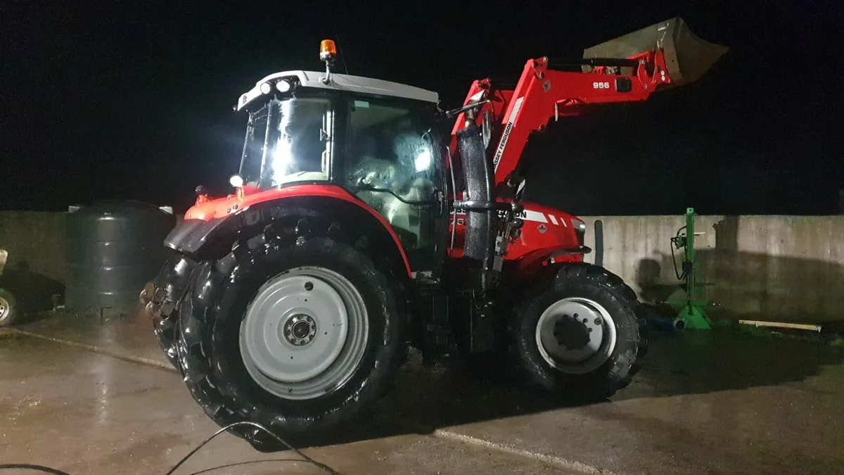 Massey Ferguson  7616 - Image 2
