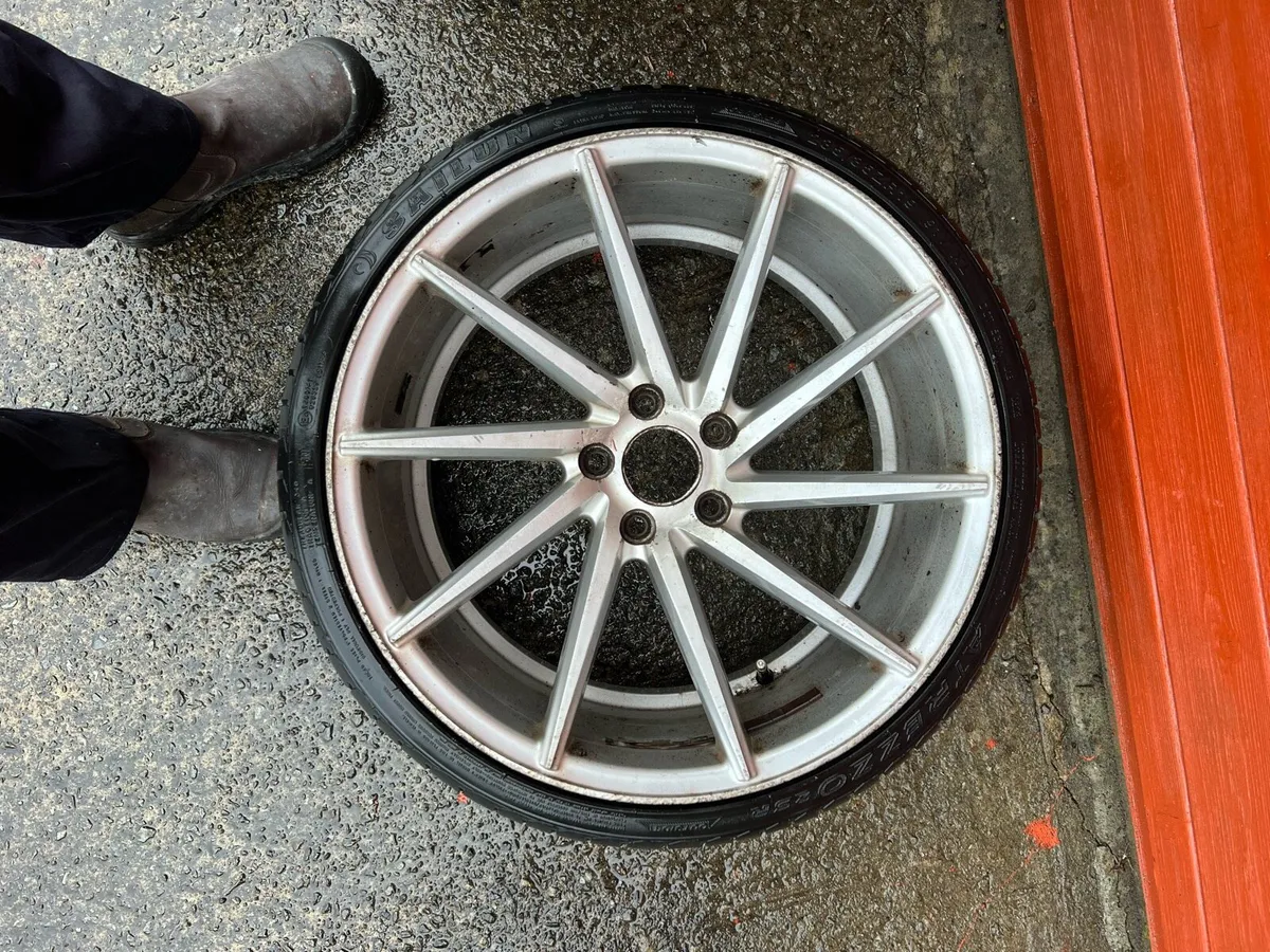 19 inch 1 Directional Alloys 5x112 - Image 2