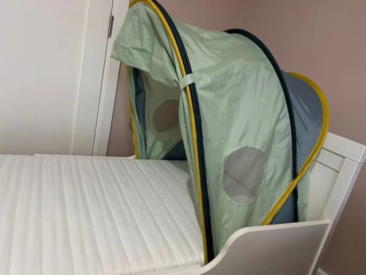 IKEA extendable kids bed frame - Image 1