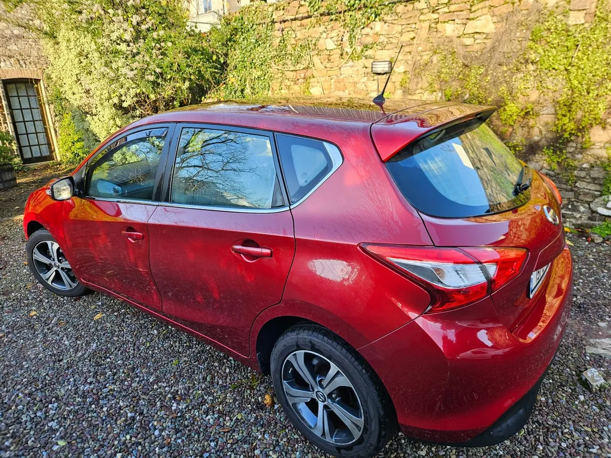 Nissan Pulsar 2015 - Image 1