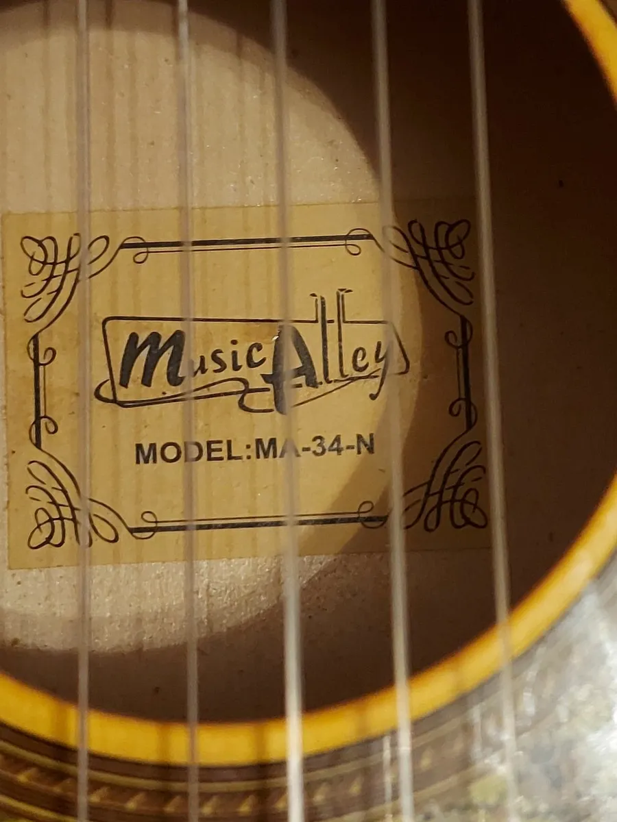Music Alley Guitar, Model MA-34-N - Image 2