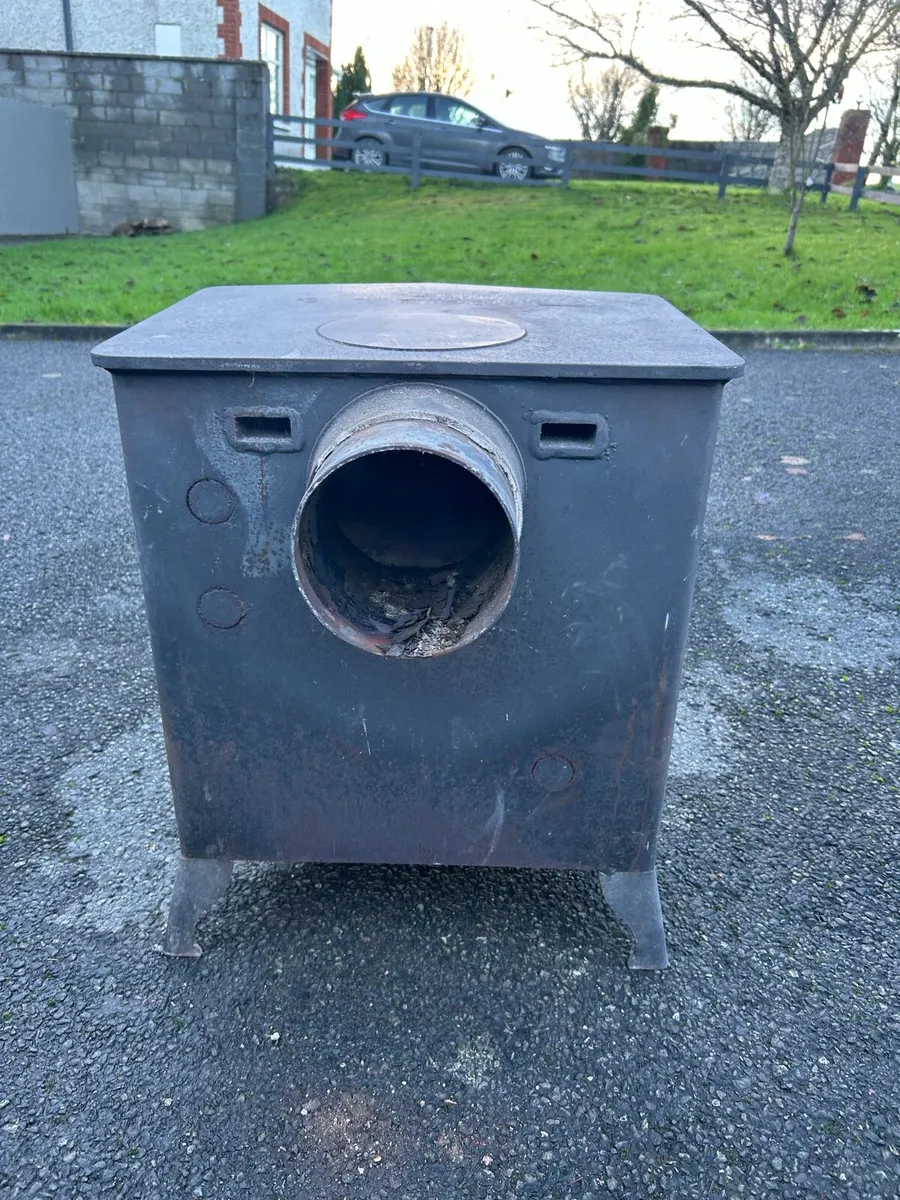 Charnwood Country 8 Stove - Image 3