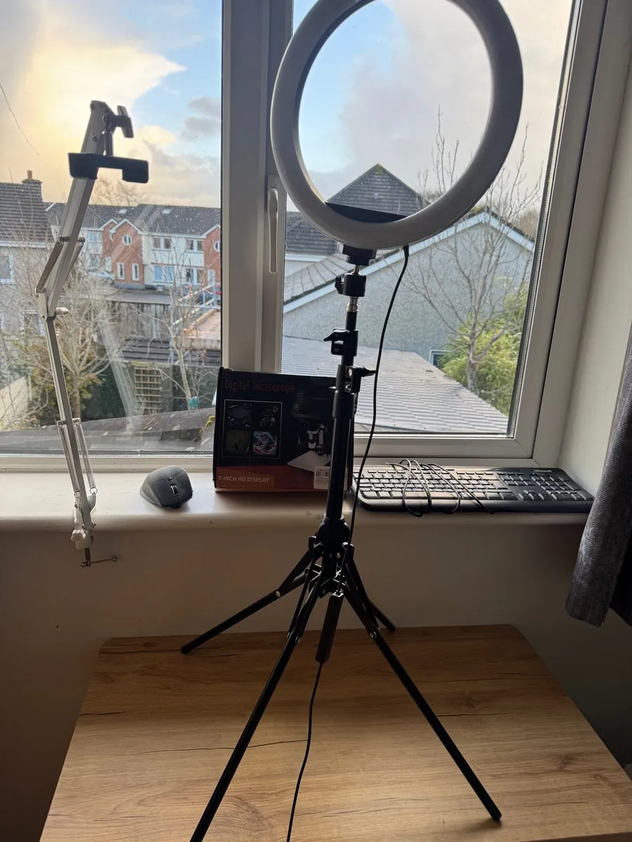 Ring light, digital microscope