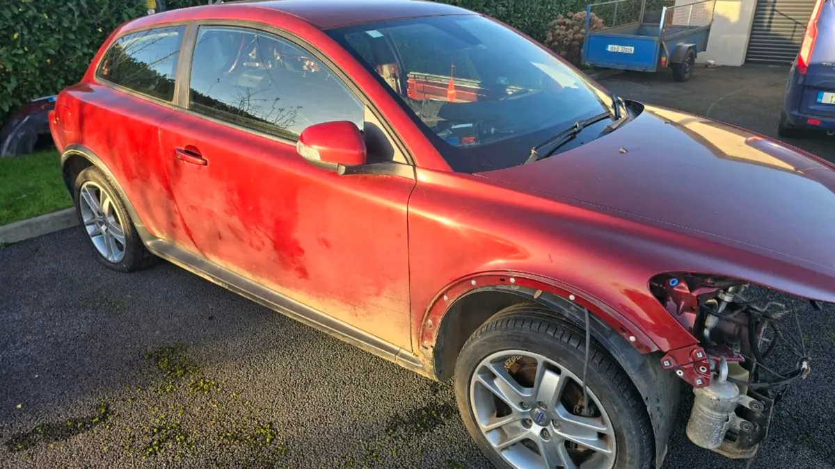 Volvo c30 parts - Image 1