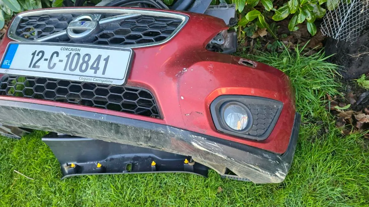 Volvo c30 parts - Image 2