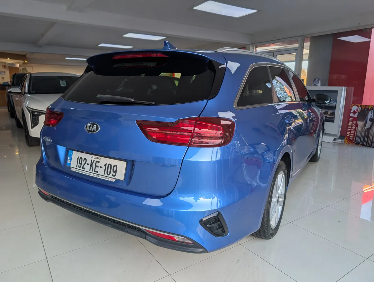 Kia Ceed SW 1.6d - Image 3