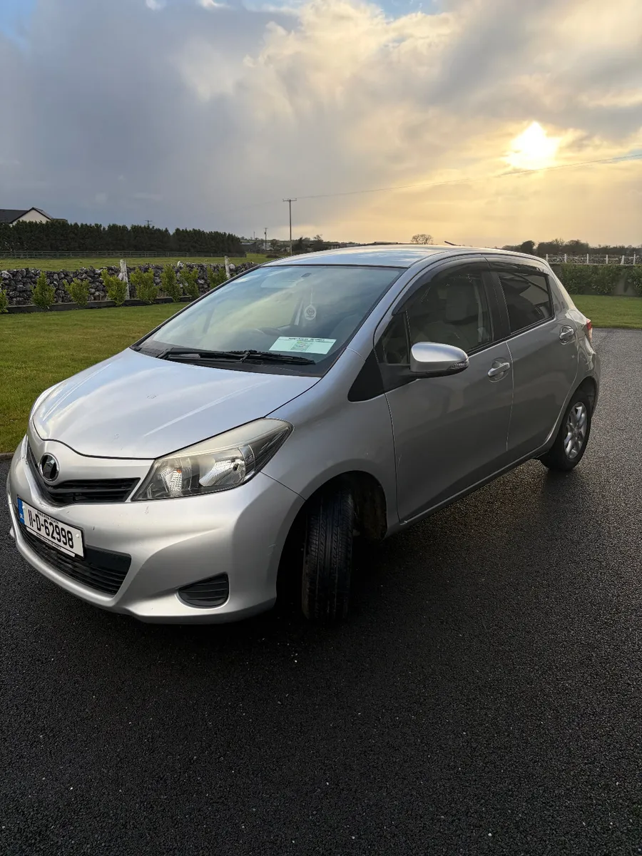 Toyota Vitz 2011 - Image 2