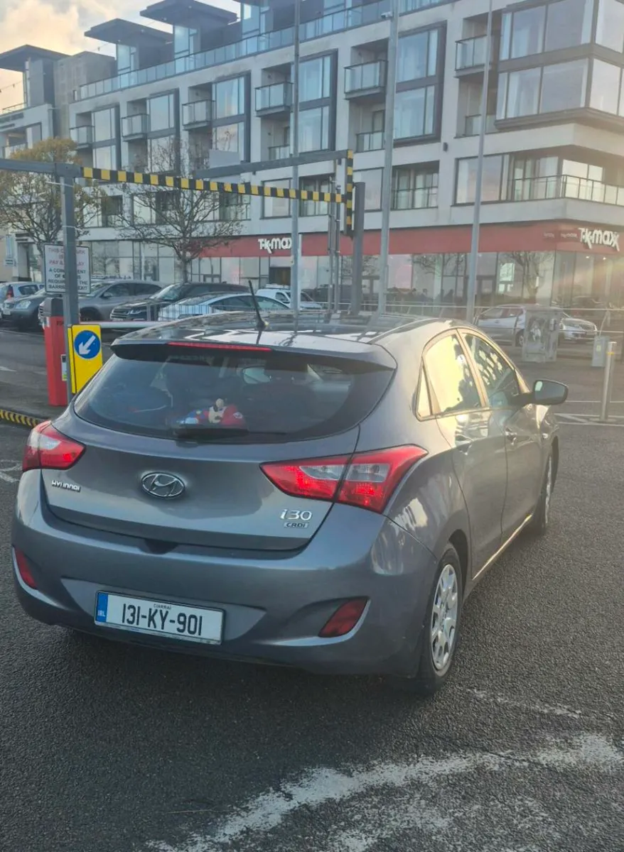 131 i 30 HYUNDAY NCT & TAX LOW KM - Image 3