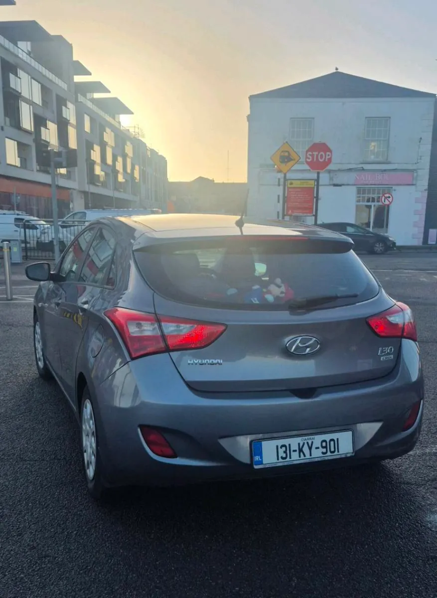 131 i 30 HYUNDAY NCT & TAX LOW KM - Image 4