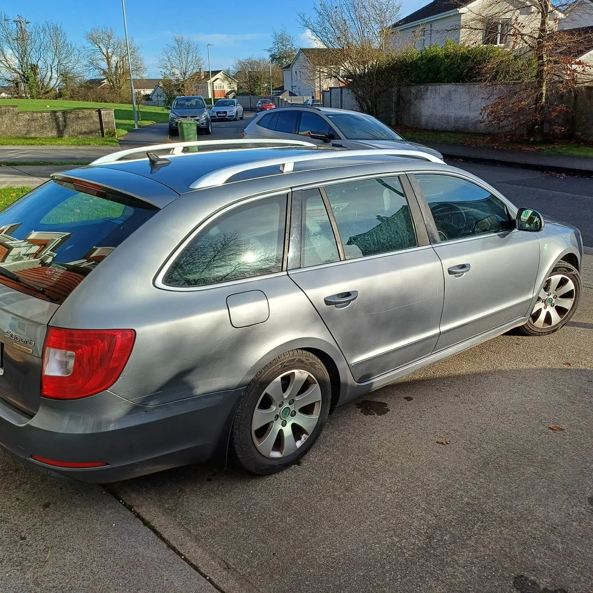 Skoda Superb 2012 - Image 3