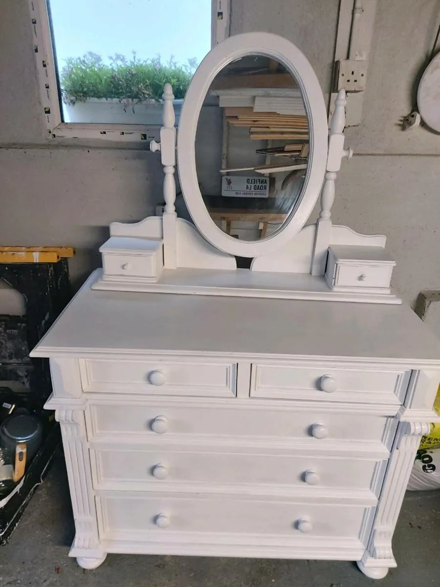 Household items - Image 2