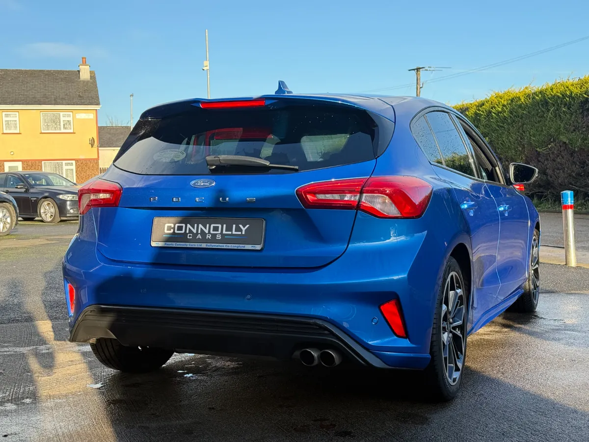 2020 Ford Focus ST-Line - Image 3