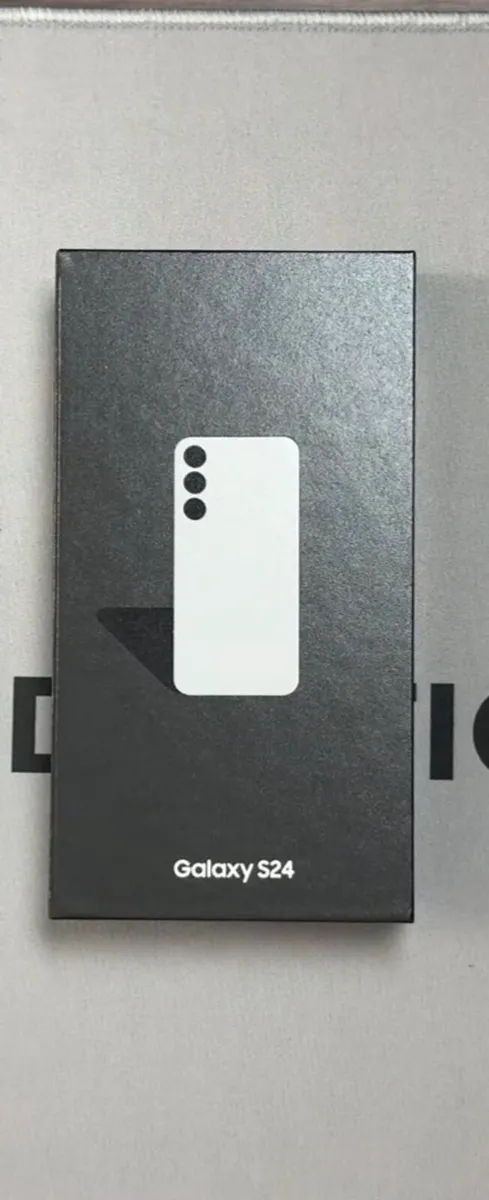 Galaxy s24 256 Gb - Perfect Conservation - Image 2