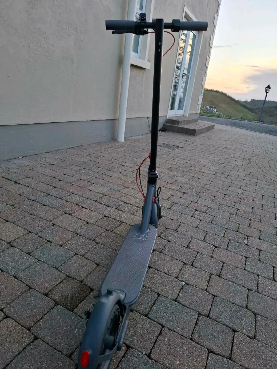 Electric scooter Aovopro es80 - Image 3