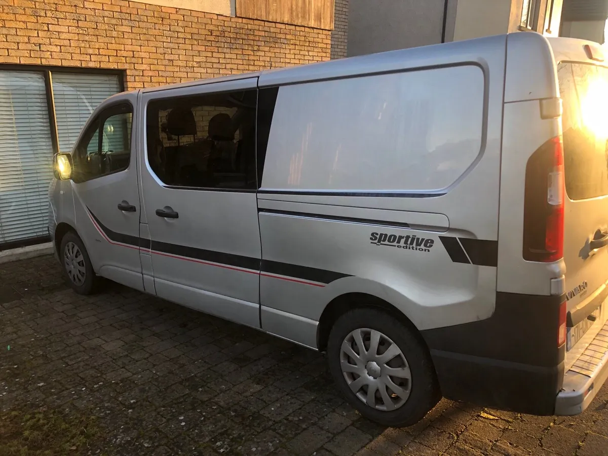 Opel Vivaro - Image 4
