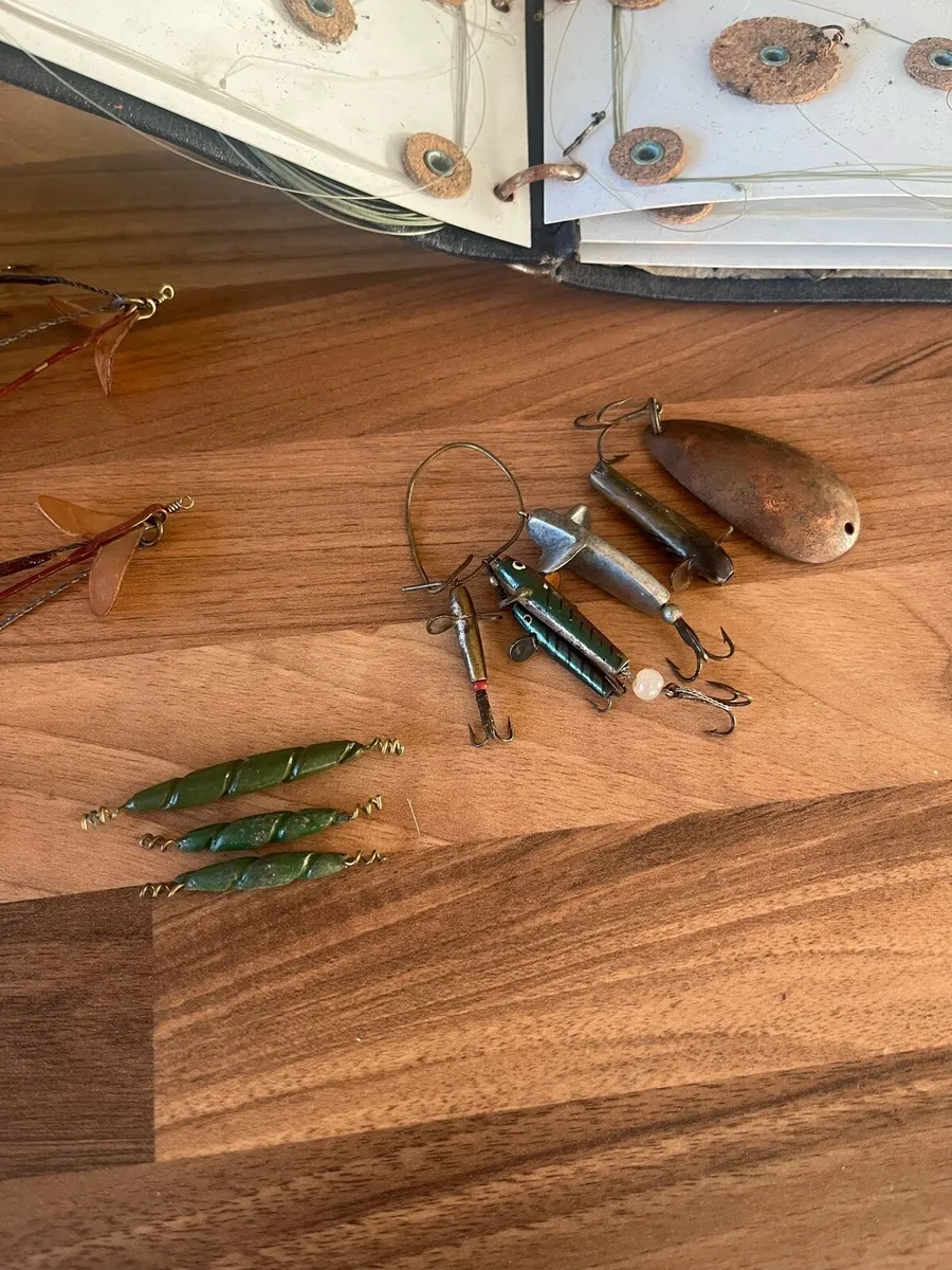 Vintage Fishing Tackle - Image 2