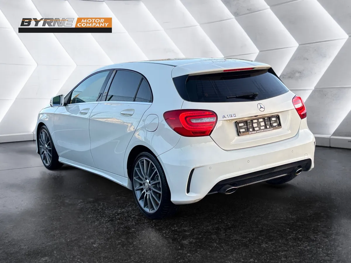 MERCEDES BENZ A180 AMG LINE AUTO 2014 - Image 2